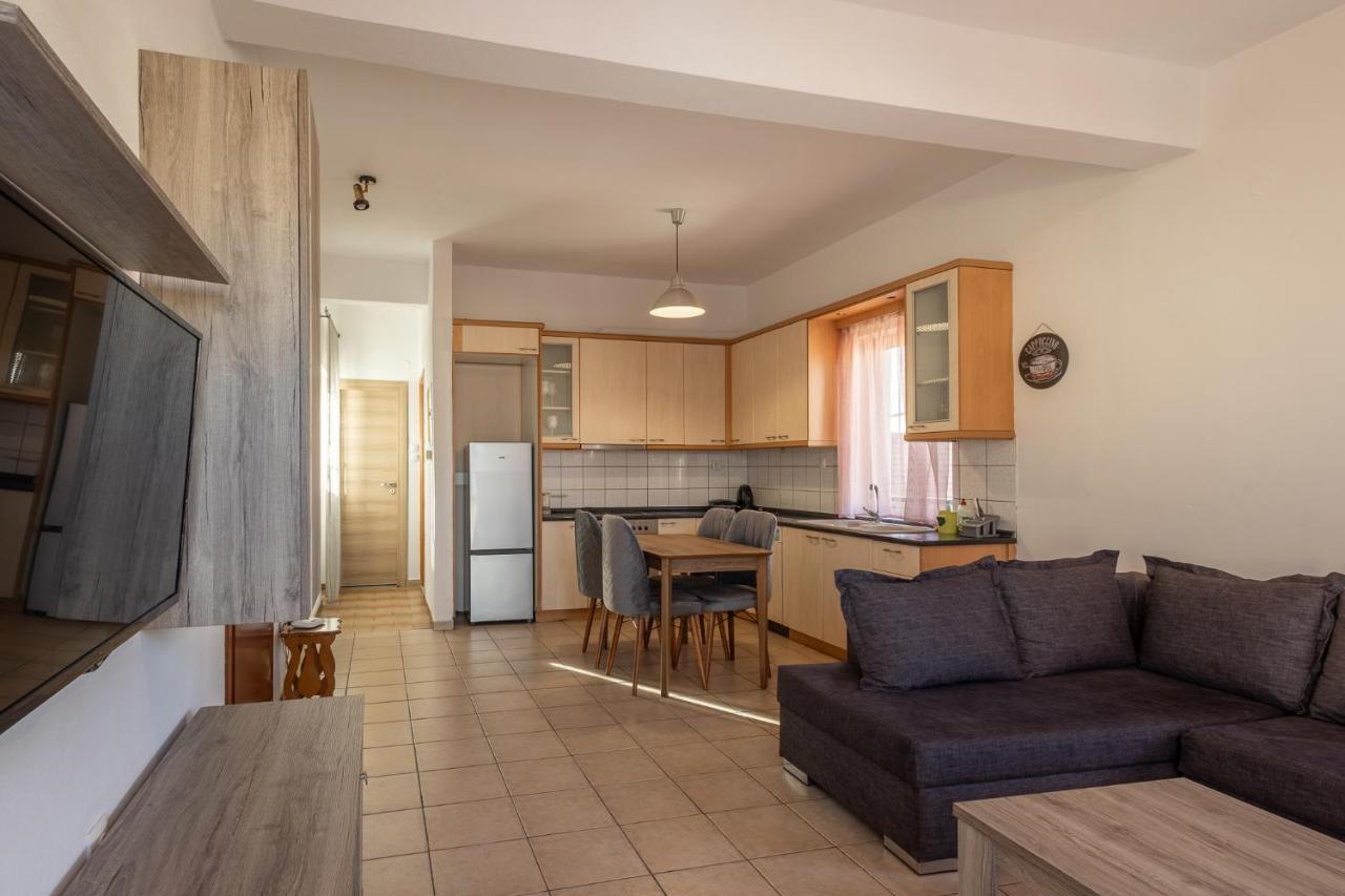 Deluxe Apartment La لاريسا المظهر الخارجي الصورة