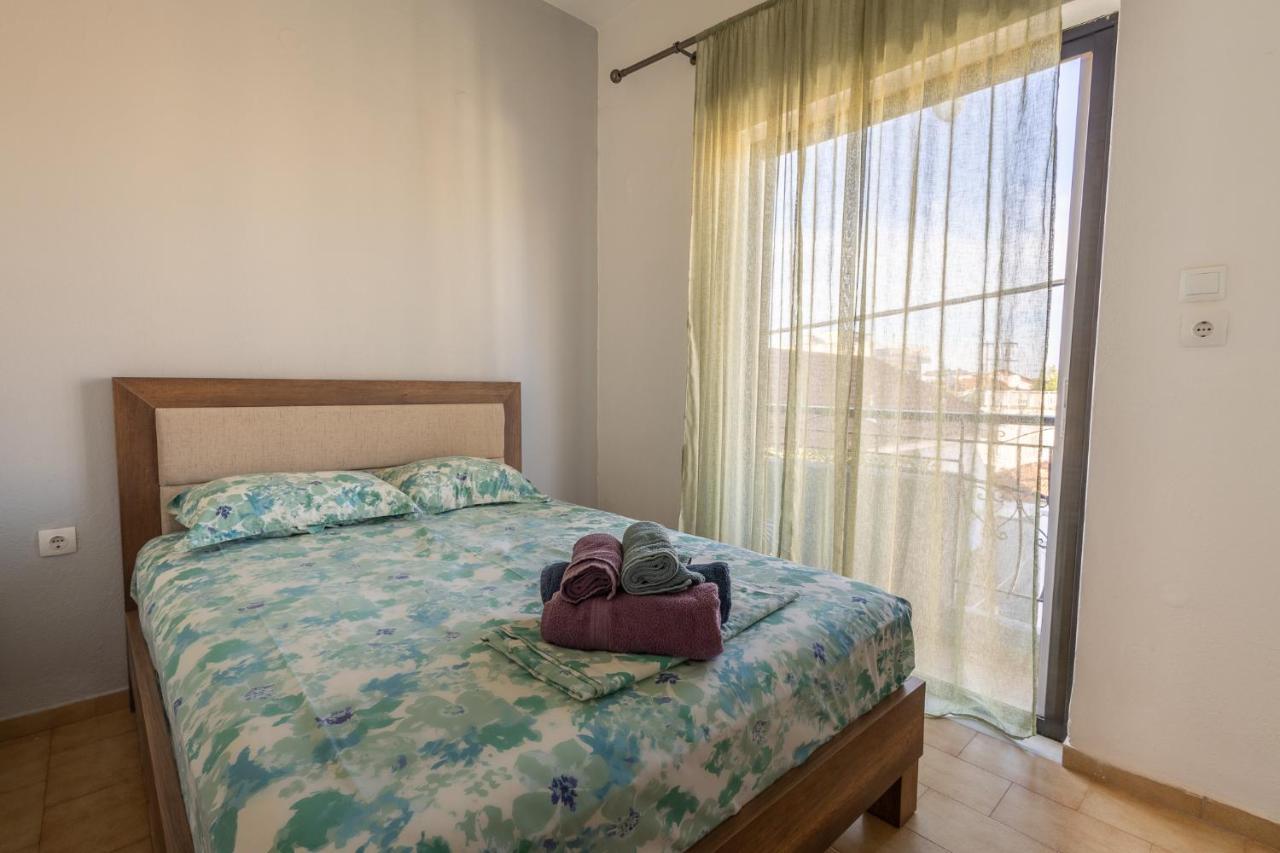 Deluxe Apartment La لاريسا المظهر الخارجي الصورة
